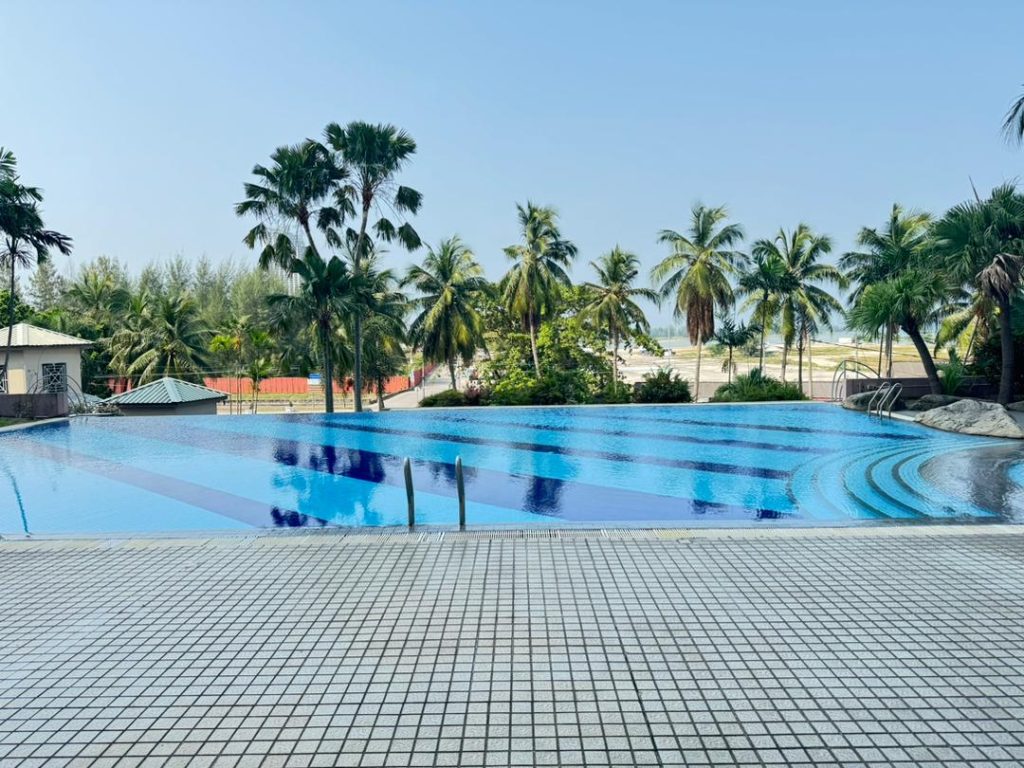 Golden Coast Condominium
